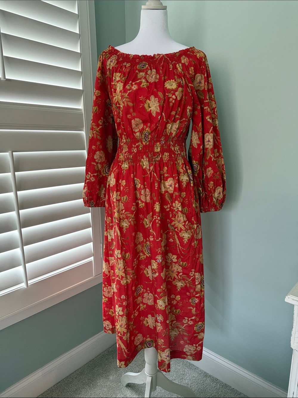 ANN MASHBURN Red Floral Long-Sleeve Midi Dress